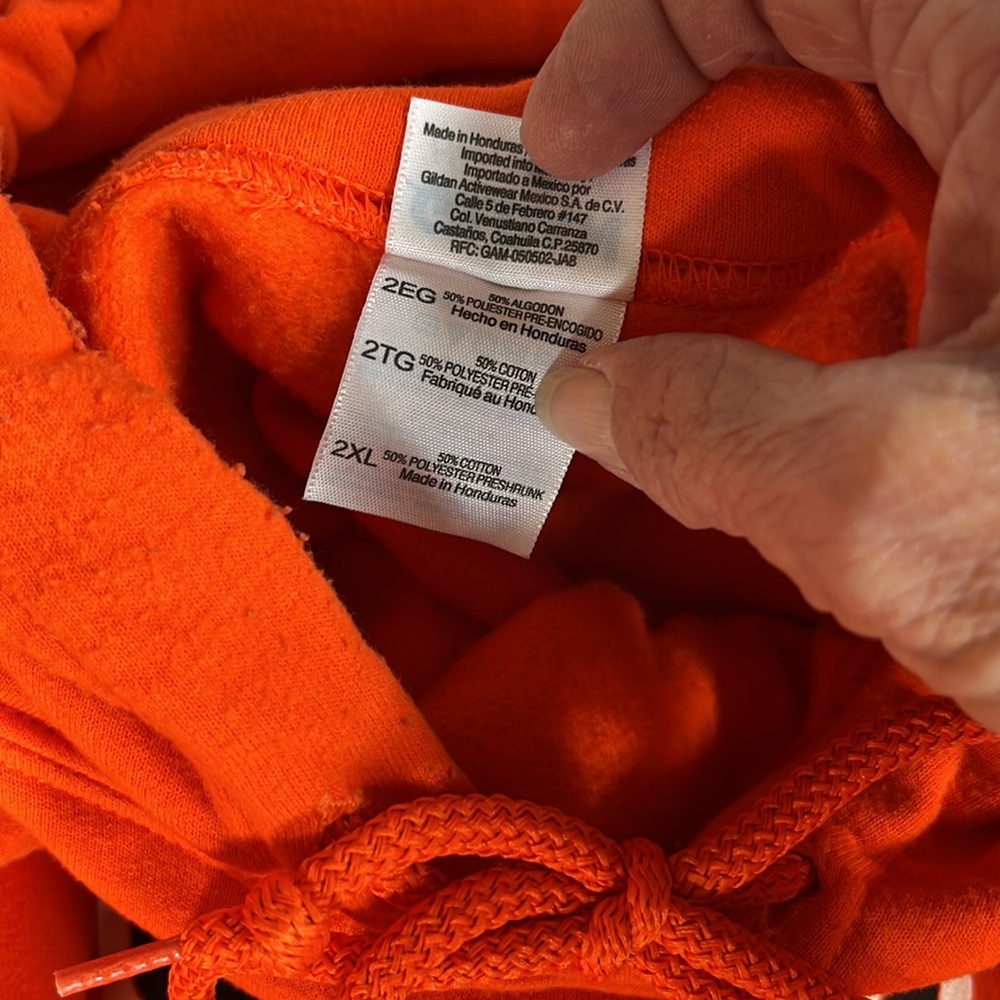 Cooters orange sweatshirt. Nashville Tennessee. - Picture 6 of 7
